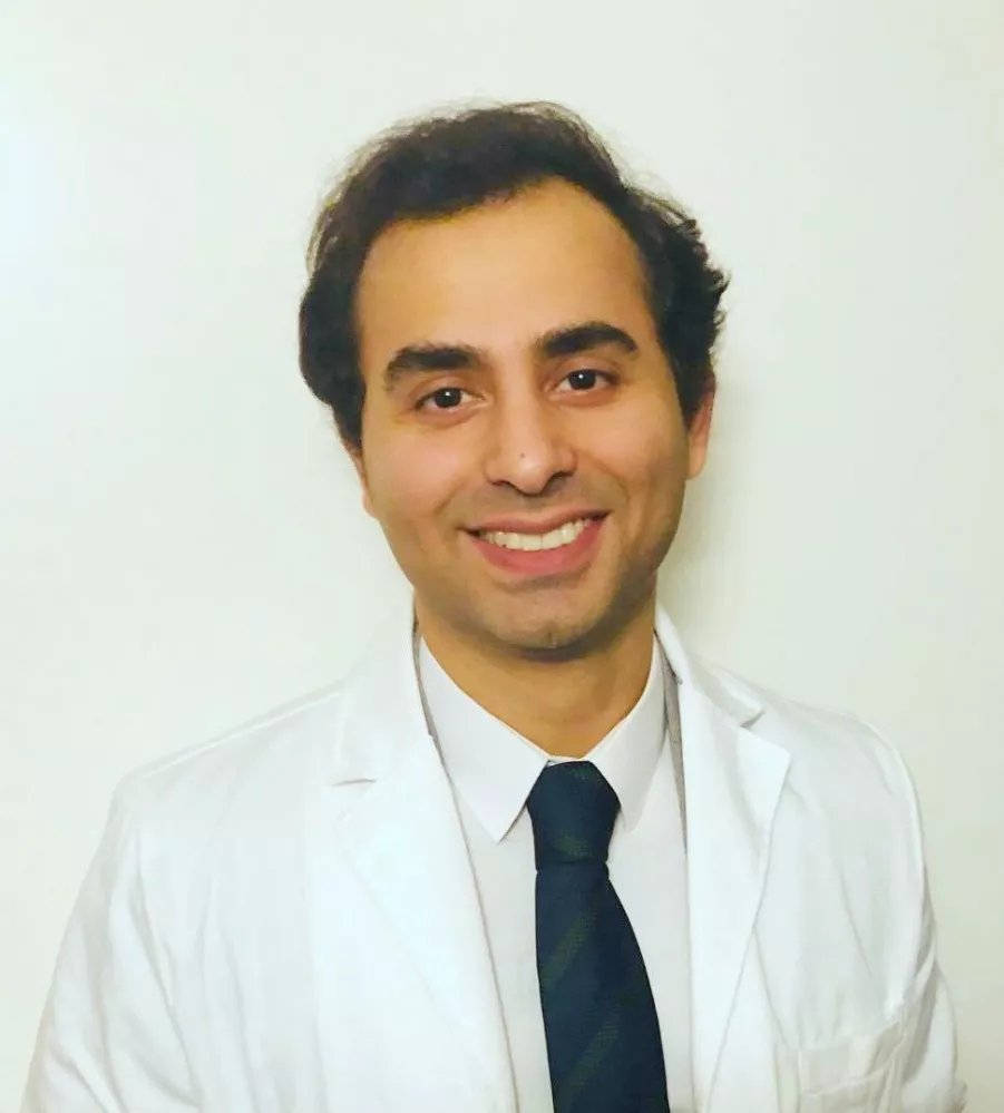 Dr. mult. Dr. h.c. Babak Saravi – Gründer von Docviant